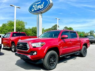 Used 2022 Toyota Tacoma SR5 w/ Technology Package image 1