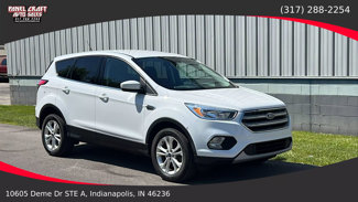 Used 2017 Ford Escape SE image 1