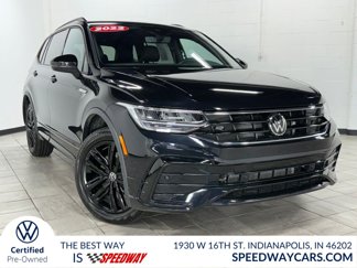 Used 2022 Volkswagen Tiguan SE R-Line image 1