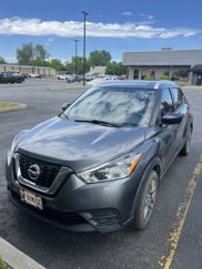 Used 2019 Nissan Kicks S image 1