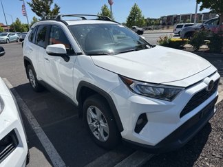 Used 2020 Toyota RAV4 XLE image 1