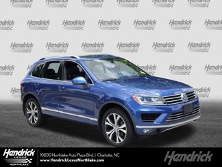 Used 2017 Volkswagen Touareg Wolfsburg Edition image 1