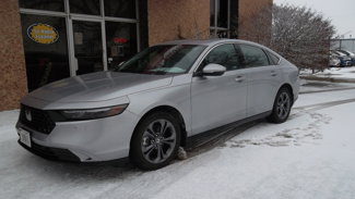 Used 2024 Honda Accord EX-L image 1