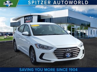 Used 2017 Hyundai Elantra SE image 1