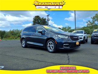 Certified 2021 Chrysler Pacifica Limited w/ Uconnect Theater Family Group image 1
