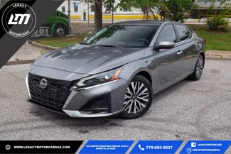 Used 2023 Nissan Altima 2.5 SV image 1