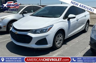 Used 2019 Chevrolet Cruze LS image 1