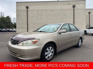 Used 2003 Toyota Camry LE image 1
