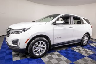 Used 2023 Chevrolet Equinox LT image 1
