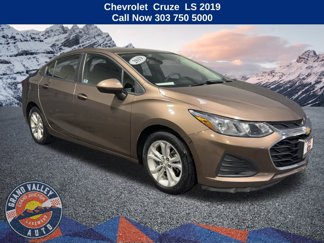 Used 2019 Chevrolet Cruze LS w/ LS Convenience Package image 1