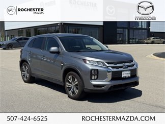 Used 2020 Mitsubishi Outlander Sport ES image 1