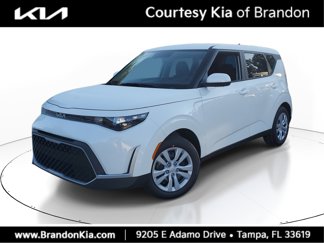 New 2025 Kia Soul LX image 1