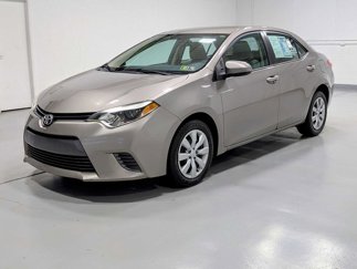Used 2015 Toyota Corolla LE image 1