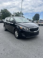Used 2018 Kia Sedona LX image 1