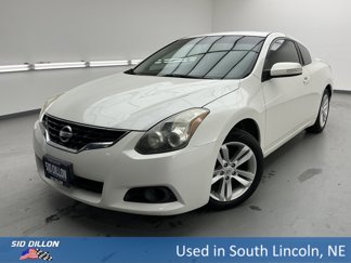 Used 2013 Nissan Altima 2.5 S w/ Premium Pkg image 1