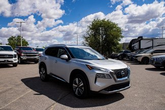 Used 2022 Nissan Rogue SL w/ SL Premium Package image 1