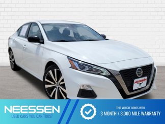 Used 2021 Nissan Altima 2.5 SR image 1