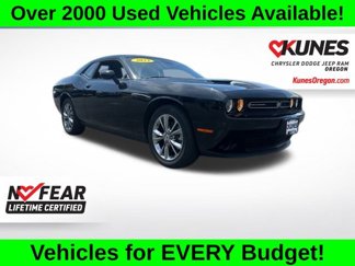 Used 2023 Dodge Challenger SXT w/ Cold Weather Group image 1