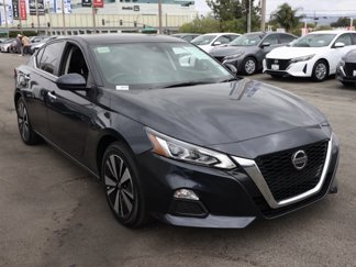 Used 2022 Nissan Altima 2.5 SV image 1
