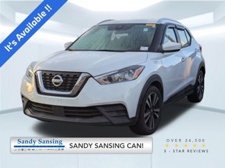 Used 2020 Nissan Kicks SV video 1