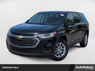 Used 2020 Chevrolet Traverse LS image 1