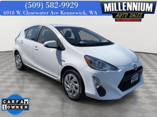 Used 2016 Toyota Prius C Two image 1