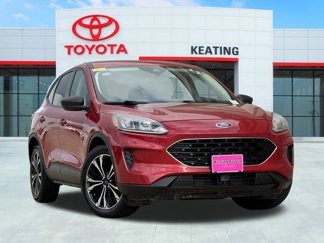 Used 2022 Ford Escape SE w/ SE Sport Appearance Package image 1