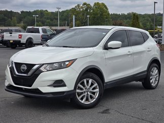 Used 2021 Nissan Rogue Sport S video 2