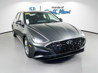 Used 2022 Hyundai Sonata SEL image 1