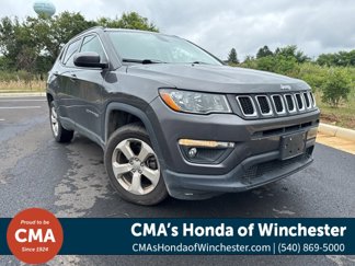 Used 2021 Jeep Compass Latitude image 1