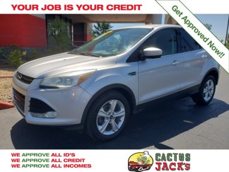 Used 2015 Ford Escape SE image 1