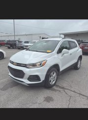 Used 2018 Chevrolet Trax LT w/ LT Convenience Package image 1