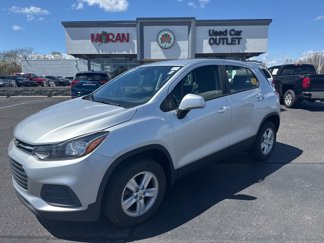 Used 2017 Chevrolet Trax LS image 1