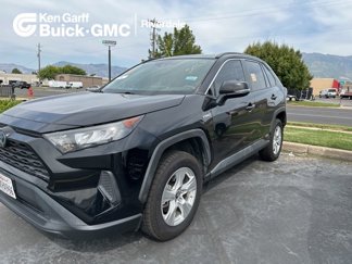 Used 2019 Toyota RAV4 LE image 1