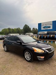 Used 2013 Nissan Altima 2.5 S image 1