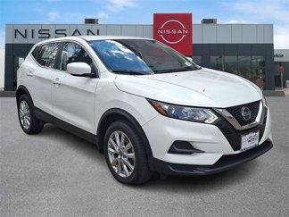 Certified 2022 Nissan Rogue Sport S image 1
