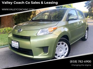 Used 2009 Scion xD image 1