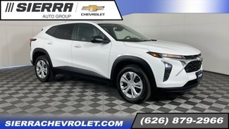 Used 2025 Chevrolet Trax LS image 1