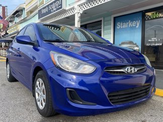 Used 2013 Hyundai Accent GLS image 1