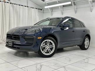 Certified 2022 Porsche Macan image 1