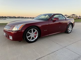 Used 2006 Cadillac XLR image 1