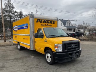 Used 2022 Ford E-350 and Econoline 350 Super Duty image 1