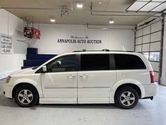 Used 2010 Dodge Grand Caravan SXT image 1