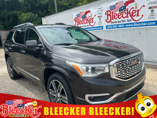 Used 2017 GMC Acadia Denali w/ Technology Package image 1