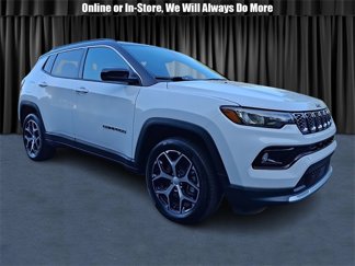 Used 2024 Jeep Compass Limited image 1