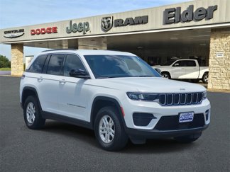 Used 2024 Jeep Grand Cherokee Laredo w/ Trailer Tow Package image 1