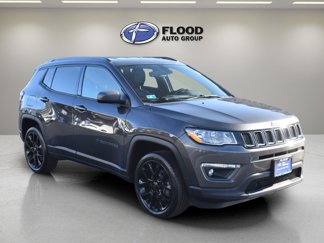 Used 2021 Jeep Compass Latitude image 1