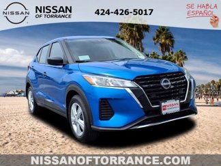 New 2025 Nissan Kicks Play S image 1