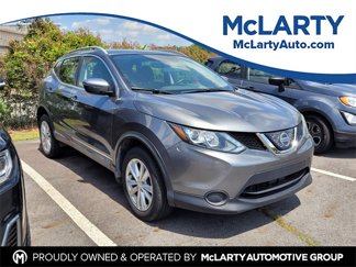 Used 2018 Nissan Rogue Sport SV image 1