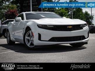 Used 2020 Chevrolet Camaro LT image 1